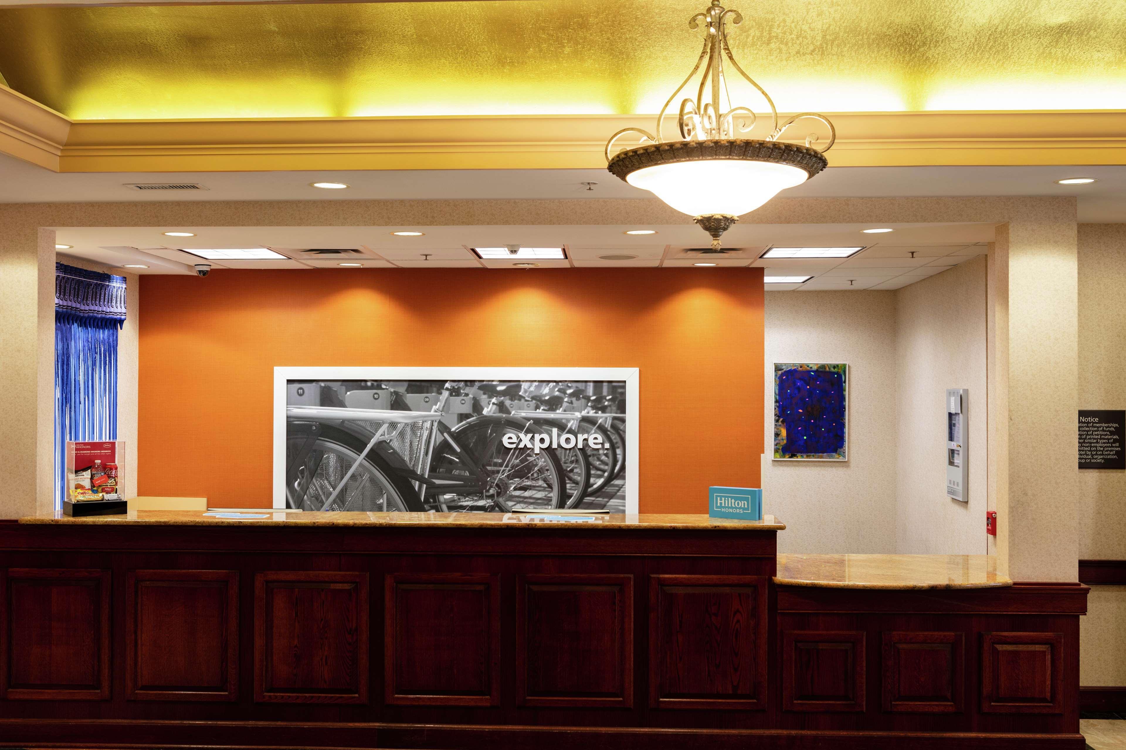 Hampton Inn Easton Esterno foto