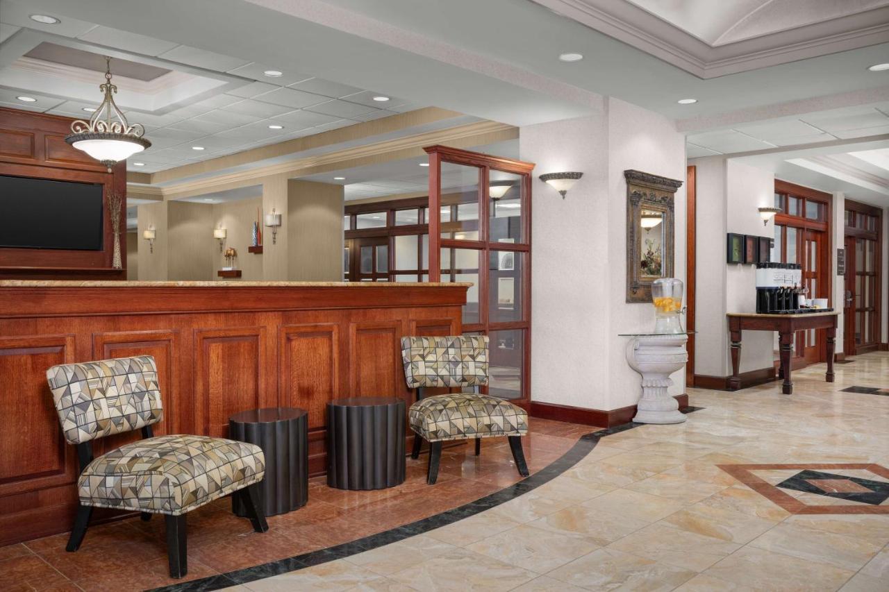 Hampton Inn Easton Esterno foto